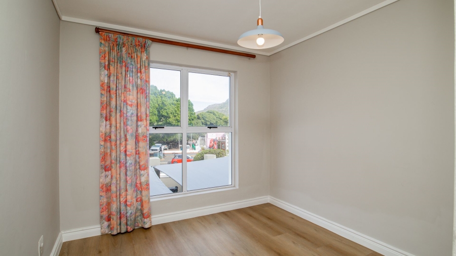 To Let 2 Bedroom Property for Rent in Hout Bay Western Cape